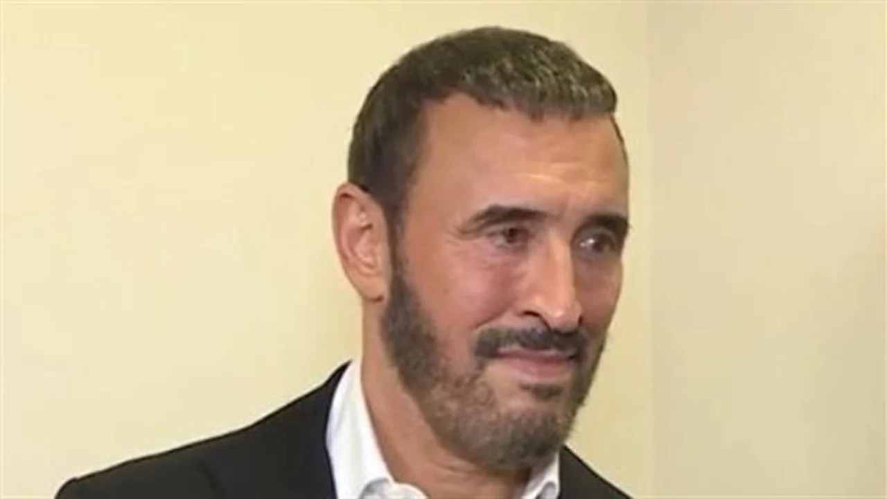 قصائد نزار وقصصها.. كيف شكلت ألحان كاظم الساهر معالم الأغنية العربية؟